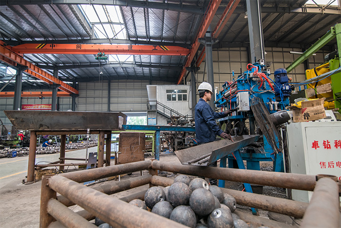 阿城螺栓球基准孔加工